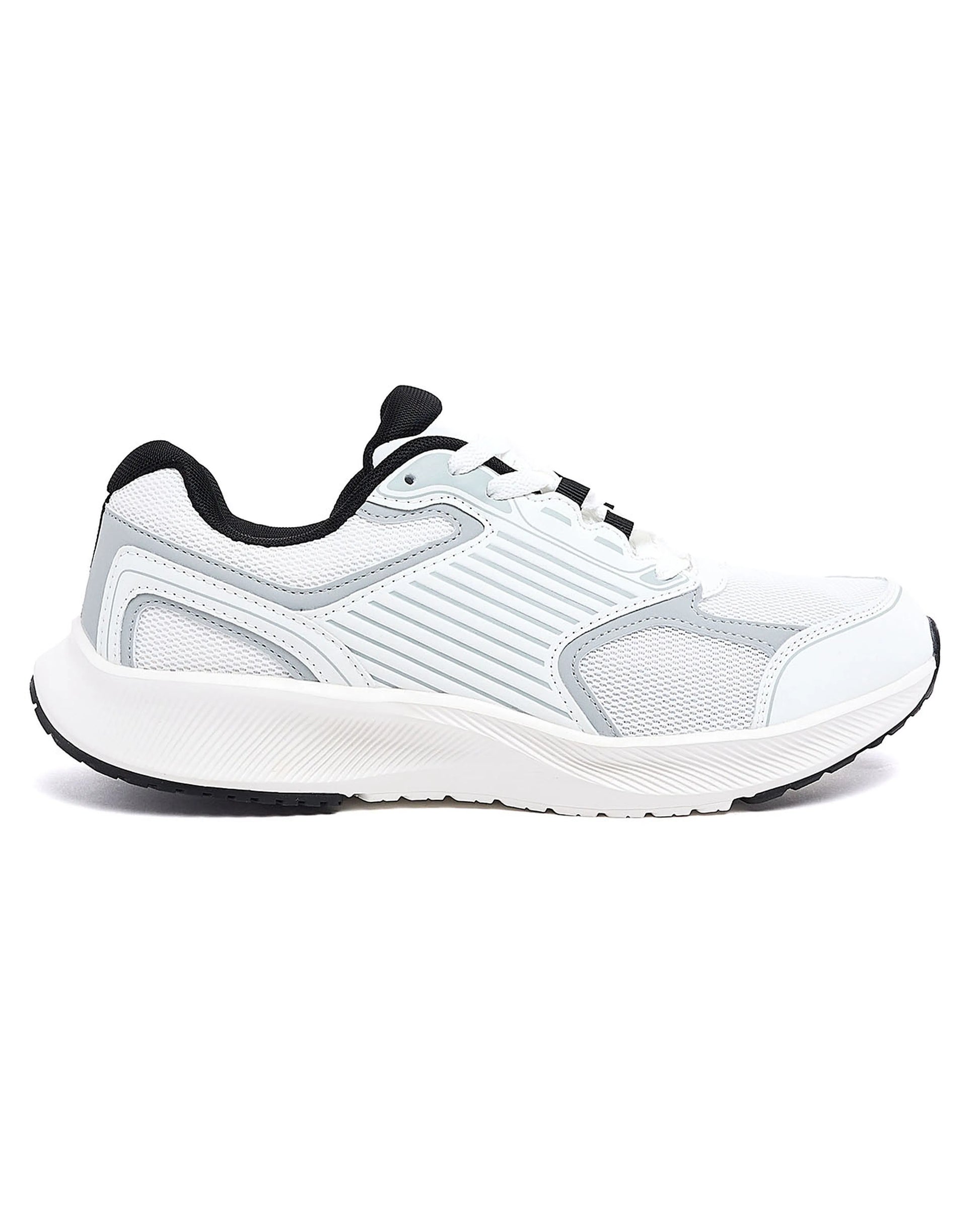 sports shoes