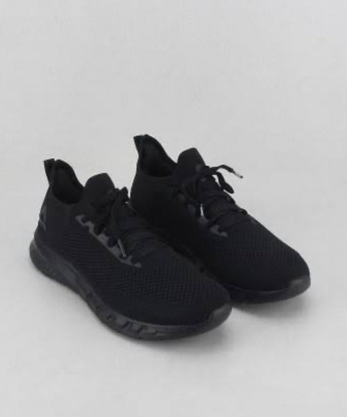 sports shoes